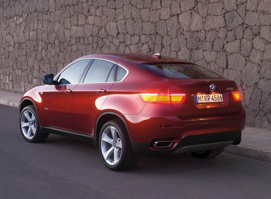  BMW X6 2007 года  (фото 40 из 148)